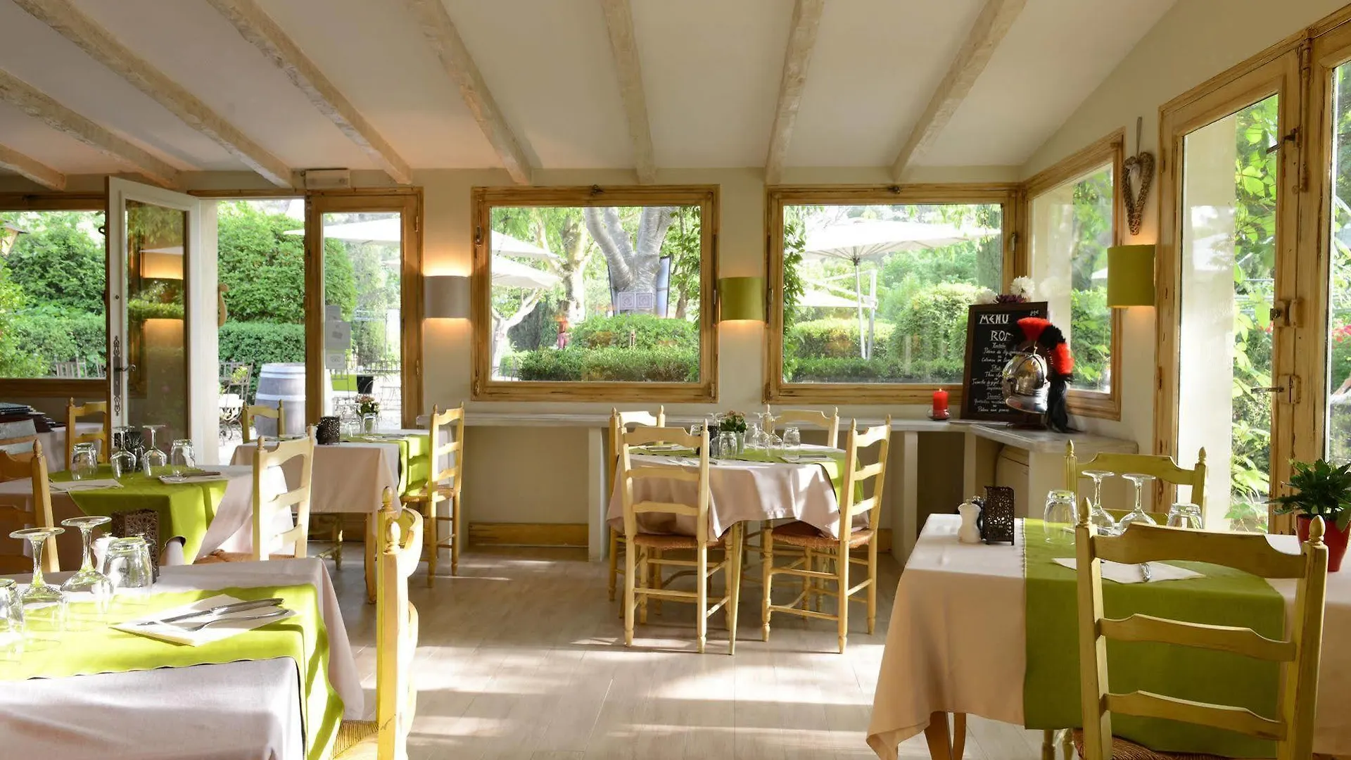Hotel Villa Glanum Et Spa Saint-Rémy-de-Provence 3*,  Γαλλία